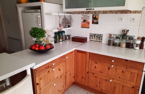 Alleins House | WARM AND COMFORTABLE FAMILY HOUSE near the AVIGNON FESTIVAL
