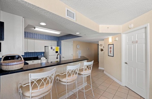 North Myrtle Beach Condo | Warm and inviting 4 bedroom condo in the Cherry Grove area | Laguna Keyes - 1002