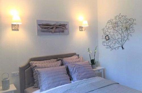 Chantiers Apartment | Warm apartment Castel of Versailles