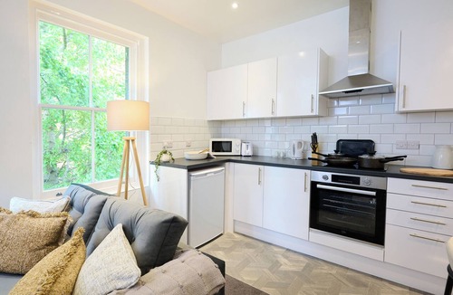 Bedford Apartment | Warm, Bright & Practical: Central Bedford 2BR…