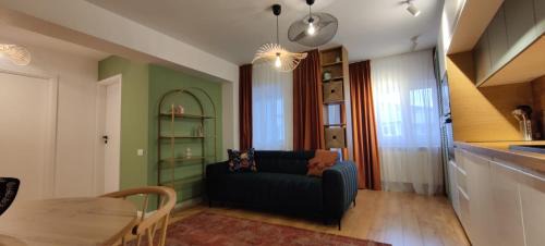 Sector 4 Apartment | Warm & chic designer apartment in the South
