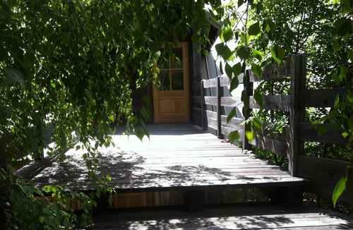 Chateauroux-les-Alpes Cottage | Warm, comfortable and quiet gîte, in the heart of nature, between lake and mountains