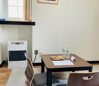 Shiroishi Apartment | Warm House 5
