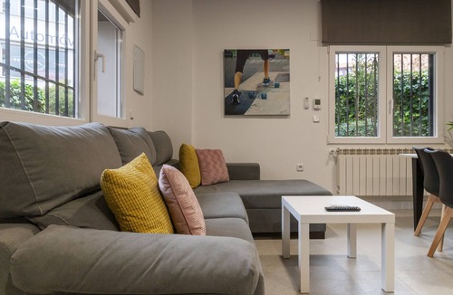 Legazpi Apartment | Warmth studio for 2 persons Sharing C