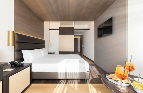 Zona XXIV Fonte Ostiense Hotel | Warmthotel