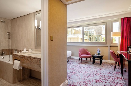 Faubourg-du-Roule Hotel | Warwick Champs-Elysées Paris
