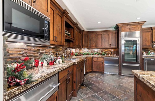 Riverton House | Wasatch Luxury Estate Pool*Spa*Theater*Sauna