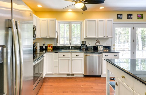 Washington House | Washington Getaway - 8 Mi to Pillsbury State Park!