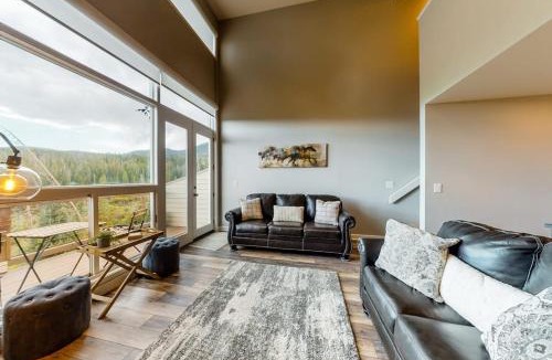 Wildernest Apartment | Watch Hill Lofted