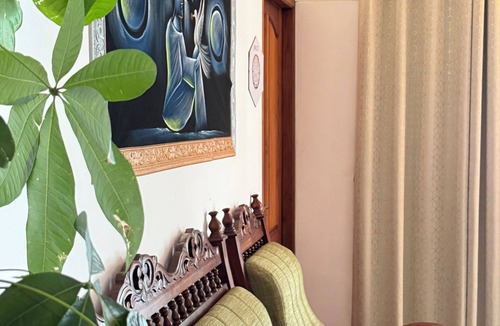 Thiruvananthapuram Villa | Water Element Cozy 1-bedroom villa in fantastic Thiruvananthapuram with AC