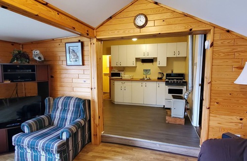 Hastings Cottage | Water Front 2 Bedroom Cottage 4