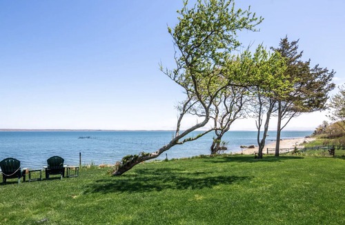 Clearwater Beach House | Water Front East Hampton Home- Expansive bay views