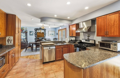 Arnold House | Water privileged oasis in the heart of Bayberry- minutes from downtown!