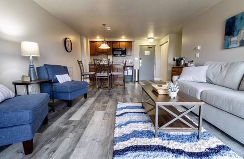 Acme Condo | Water View Condo within the Grand Traverse Resort