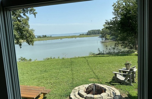 Dutton Cottage | Water Views from most rooms-on the Rappahannock River