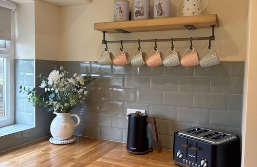 Burton House | Waterditch Farmhouse