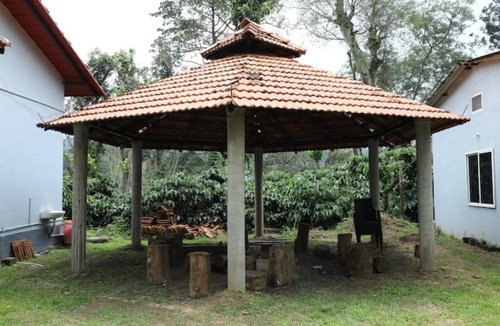 Mysore House | Waterfall Whispers & Coffee Aromas – A Cozy Family Retreat