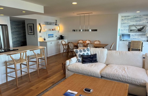 Jamestown Condo | Waterfront 2 bdrm, 2 bath Condo in the Heart of Jamestown