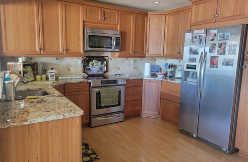 Osbornsville House | Waterfront! 2-bedroom house with amazing views & all the comforts of home!