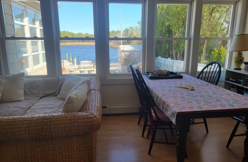 Osbornsville House | Waterfront! 2-bedroom house with amazing views & all the comforts of home!