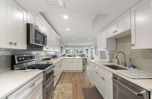 Sawgrass Condo | Waterfront 3BR Condo in Gated Sawgrass
