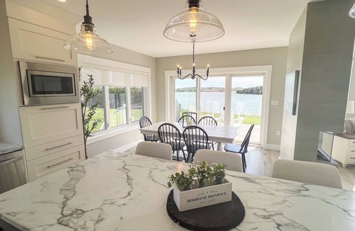 French River House | Waterfront, 5 Bedrooms, Kayaks and AC