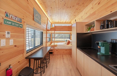 Mary Esther Cabin | Waterfront Access Private HotTub Yard 10