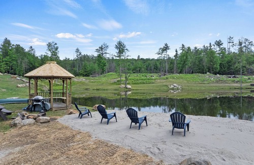Chestertown House | WaterFront Adirondack Home-located between Gore and Lake George