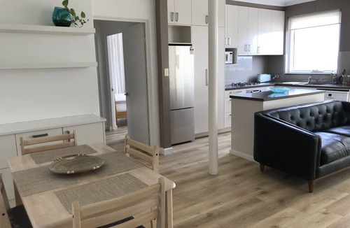 Queenscliff Apartment | Waterfront apartment with stunning views over Manly beach