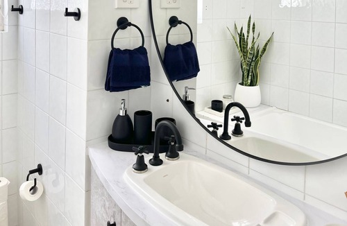 Kirribilli Apartment | Waterfront Apartment With an Expansive Harbour View of the Sydney Opera House