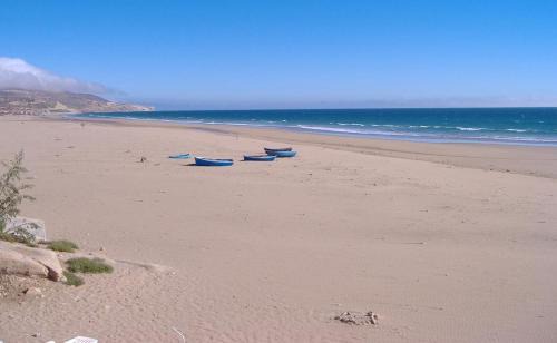 Inchaden Apartment | Waterfront apartment in Aghroud