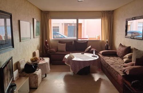 Inchaden Apartment | Waterfront apartment in Aghroud