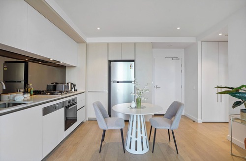 Docklands Apartment | Waterfront apt Mel's Collins Street#2