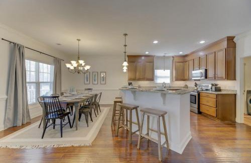 Prosperity House | Waterfront at Bedford 5BR