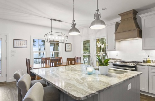 Fairhope House | Waterfront Bay View Retreat High Tide Fairhope - Private Pier/Screened Porch
