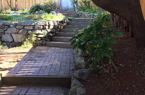 Three Tree Point Apartment | Waterfront Beach Apartment 15 Min From Seattle