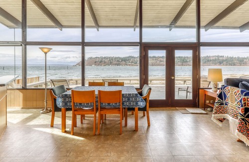 Clinton House | Waterfront beach house w/ a furnished patio & breathtaking views of the bay!
