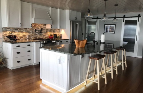 Vashon Island House | Waterfront Beach House