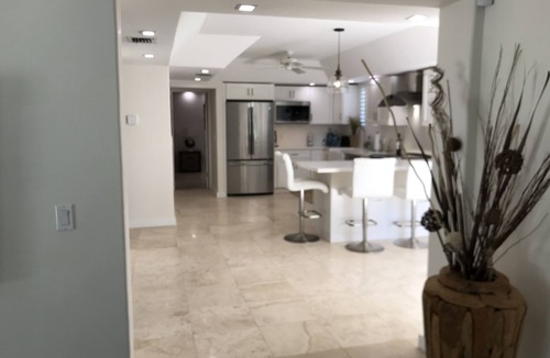 Toll Gate Shores House | Waterfront beautifully renovated 6 Bedrooms 4 Bath , Gated Private Home