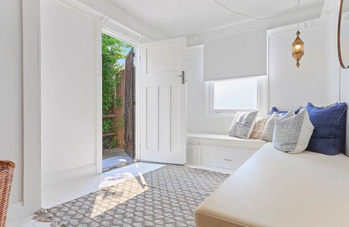 Huskisson House | Waterfront- Boathouse