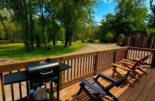 West Newton House | Waterfront Bourbon Barrel Cabin