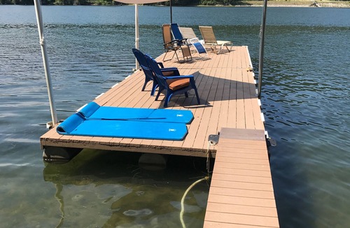 Cusick Cabin | Waterfront Cabin on the beautiful Pend Oreille River.
