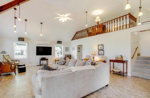 Cambridge House | Waterfront Cambridge Home: Pool & Dock!
