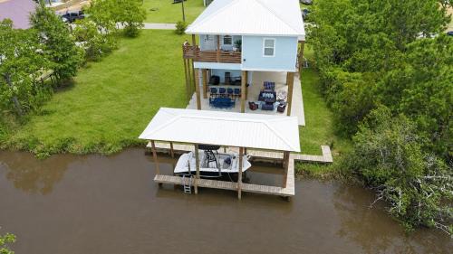 Shoreline Park House | Waterfront Canal Retreat w/Dock and Patio