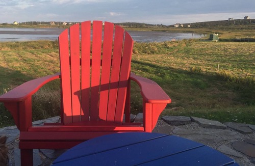 Kingsburg House | Waterfront cape walk to two long, sandy beaches in pastoral seaside settlement