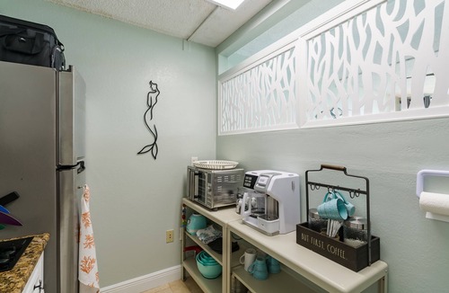 Sunset Beach Condo | Waterfront Condo w/KING sized Bed!