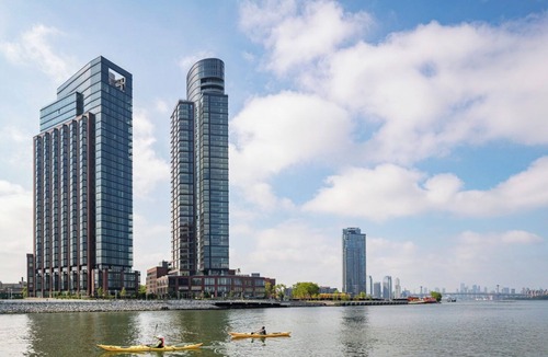 Hunters Point Condo | Waterfront condo in brilliant in NYC Manhattan, BK, Greenpoint