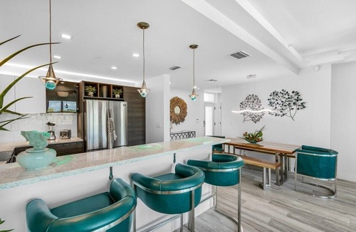 Merritt Island Condo | Waterfront Condo: Pool, Hot Tub & Water Views!