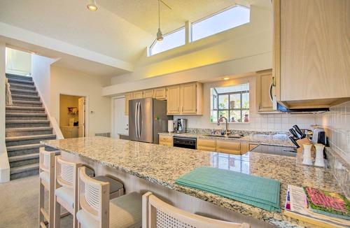 Lake Ozark Apartment | Waterfront Condo w/Resort Perks in Lake Ozark!