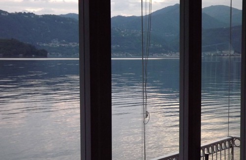 Orta San Giulio Cottage | Waterfront Cottage On The Lake 00311200079